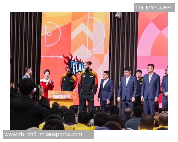 山西队全员发力七人得分上双新外援表现惊艳攻防兼备展现实力 山西队全员发力七人得分上双新外援表现惊艳攻防兼备展现实力