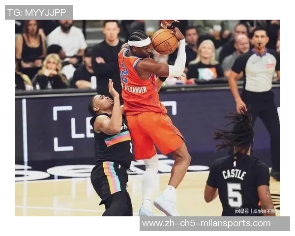 雷霆与马刺第五场激战回顾球员表现与战术分析全景展现